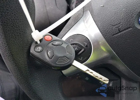 2014 Ford Focus Se из США, поврежденный, VIN 1FADP3F23EL366943